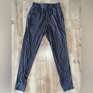 Dark grey underarmor joggers. Lightweight size medium. Worn, good condition